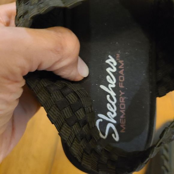 Sketches sandal/platform size 8/8.5 - Picture 10 of 14